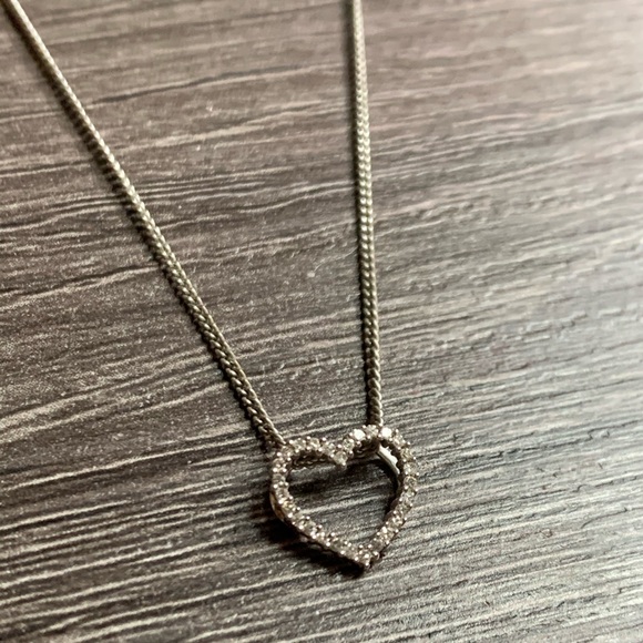 Heart shaped diamond necklace - Picture 1 of 4